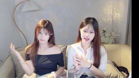 Media: sweety_by2 Stripchat 2024-11-18 14:03:00