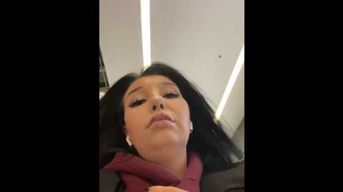 Media: tisha_busty Stripchat 2024-11-18 17:51:00