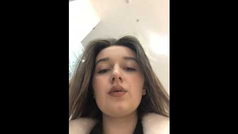 Media: unamiumiu Stripchat 2024-11-18 09:32:00
