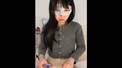 Media: wannahoney Stripchat 2024-11-18 01:29:00