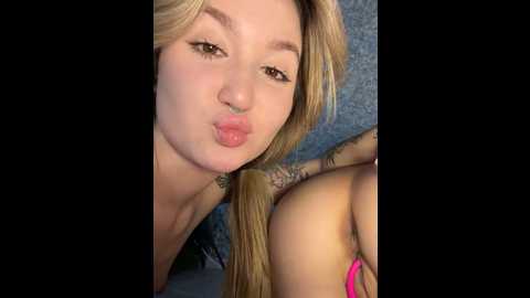 Media: alina_vibe_me Stripchat 2024-11-19 01:15:00