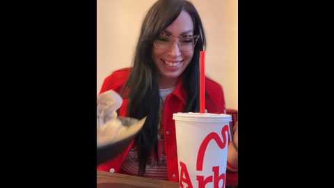 Media: annablisss Stripchat 2024-11-19 22:26:00