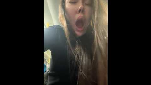 Media: asian_asami Stripchat 2024-11-19 18:27:00