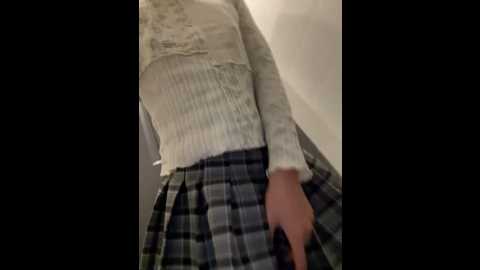 Media: bigbabykiki Stripchat 2024-11-19 06:44:00