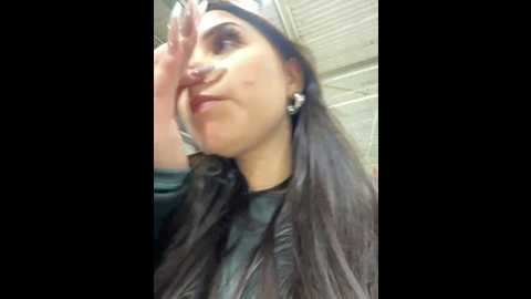Media: chloe__moon Stripchat 2024-11-19 20:52:00