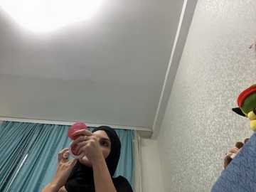Media: gumusguray Stripchat 2024-11-19 11:50:00