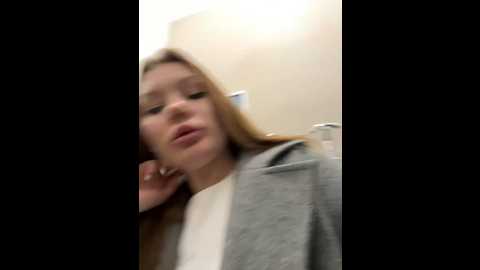Media: justmila Stripchat 2024-11-19 15:31:00