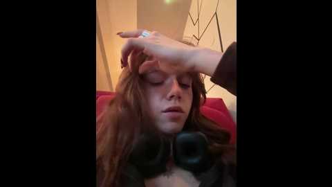 Media: lily__belle Stripchat 2024-11-19 16:37:00