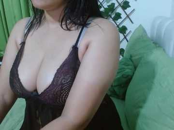 Media: lovelywife786 Stripchat 2024-11-19 18:45:00