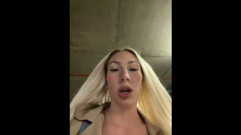 Media: luisabecker Stripchat 2024-11-19 13:45:00