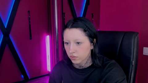 Media: mia_milano_ Stripchat 2024-11-19 20:58:00