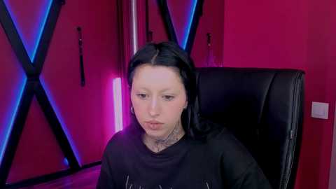 Media: mia_milano_ Stripchat 2024-11-19 21:12:00