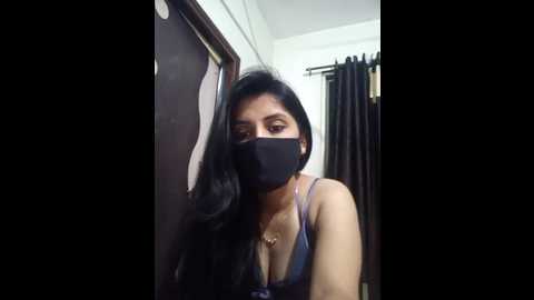 Media: nehadarling200 Stripchat 2024-11-19 16:06:00
