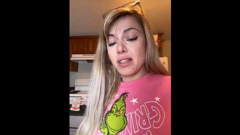 Media: propertyofdaddy Stripchat 2024-11-19 05:16:00