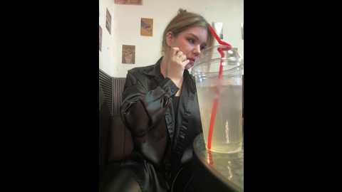 Media: pumashyxd Stripchat 2024-11-19 10:52:00
