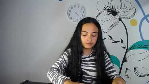 shrooms_q @ stripchat on 20241119