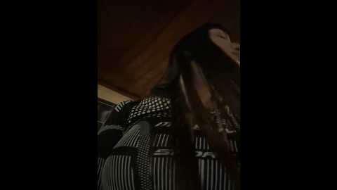 Media: sophie_avory Stripchat 2024-11-19 19:03:00