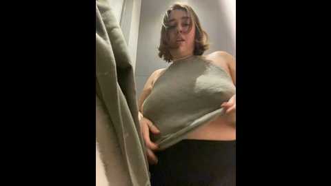 Media: suziemurray Stripchat 2024-11-19 10:41:00