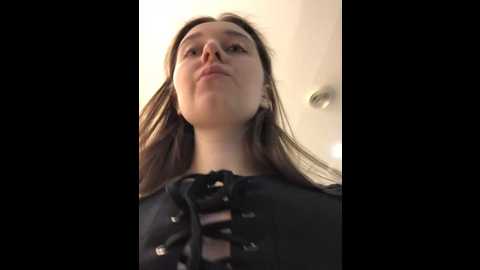 Media: unamiumiu Stripchat 2024-11-19 11:53:00