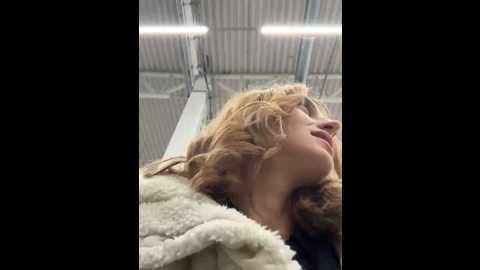 Media: _angelari_ Stripchat 2024-11-20 18:25:00