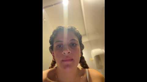 Media: alana15 Stripchat 2024-11-20 14:56:00