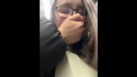 Media: asian_asami Stripchat 2024-11-20 14:09:00