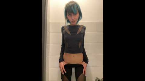 Media: bigbabykiki Stripchat 2024-11-20 06:40:00