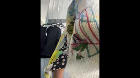 Media: bigbabykiki Stripchat 2024-11-20 09:37:00