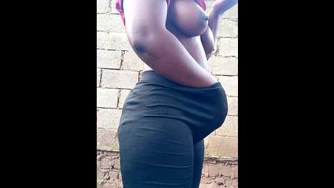 Media: broan_me Stripchat 2024-11-20 08:47:00