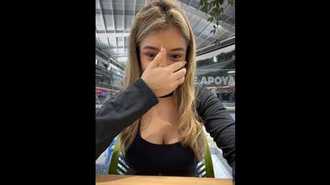 Media: carolina__star Stripchat 2024-11-20 00:08:00