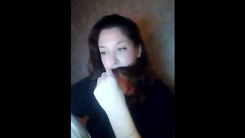 Media: catherine_la Stripchat 2024-11-20 14:00:00