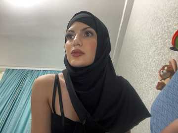 Media: gumusguray Stripchat 2024-11-20 15:01:00