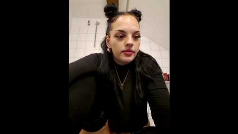 Media: jujuicy_97 Stripchat 2024-11-20 06:13:00