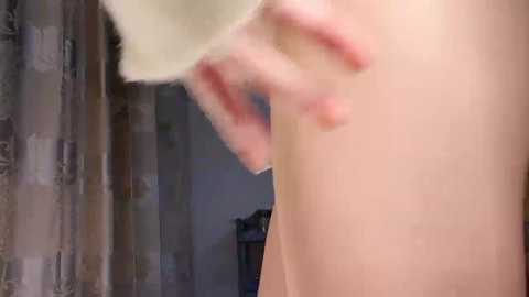 Media: krismil3 Stripchat 2024-11-20 11:35:00