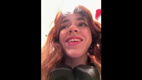 Media: lily__belle Stripchat 2024-11-20 13:10:00