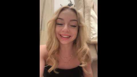 Media: melissa_grr Stripchat 2024-11-20 10:33:00