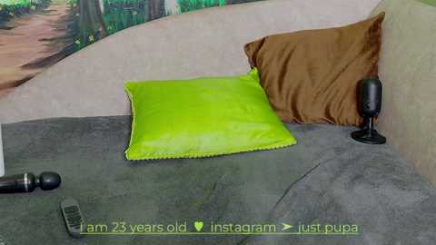 Media: pinkypupa_love Stripchat 2024-11-20 22:51:00