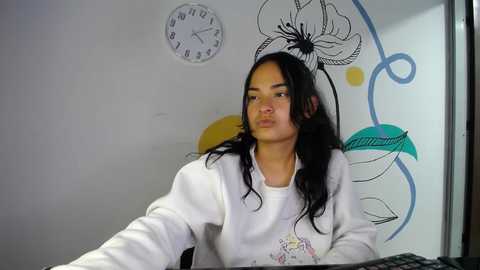 shrooms_q @ stripchat on 20241120
