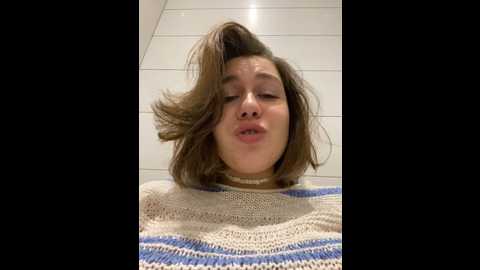 Media: suziemurray Stripchat 2024-11-20 10:06:00