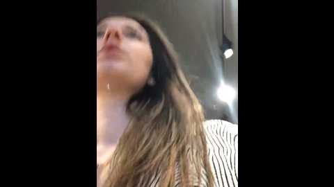 Media: unamiumiu Stripchat 2024-11-20 14:19:00