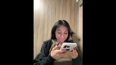 Media: wet__bunny Stripchat 2024-11-20 08:33:00