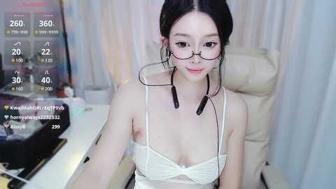 Media: xiaoxiaoguaibao Stripchat 2024-11-20 16:02:00