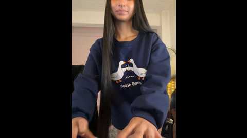 Media: aly_golden_ Stripchat 2024-11-21 12:15:00