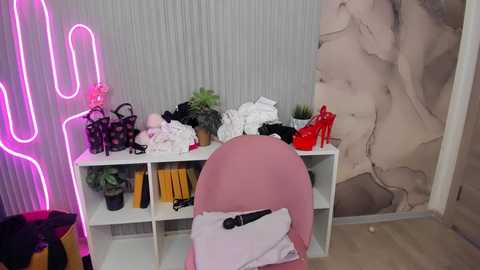Media: carrylovelyy Stripchat 2024-11-21 05:02:00