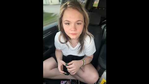 Media: cutiepiespanks Stripchat 2024-11-21 23:18:00