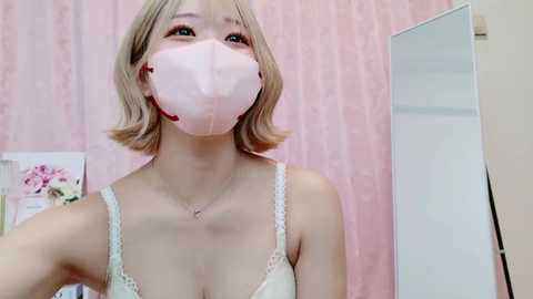 Media: eimi_ch Stripchat 2024-11-21 01:27:00