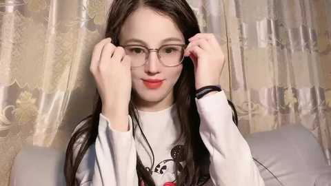 Media: krismil3 Stripchat 2024-11-21 03:56:00