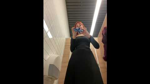 Media: lexy__foxy Stripchat 2024-11-21 14:35:00