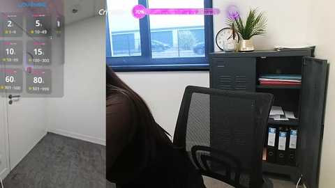 Media: lib_ertine32 Stripchat 2024-11-21 12:10:00