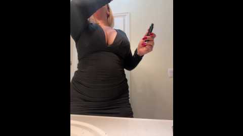 Media: littlemisseeve Stripchat 2024-11-21 18:43:00